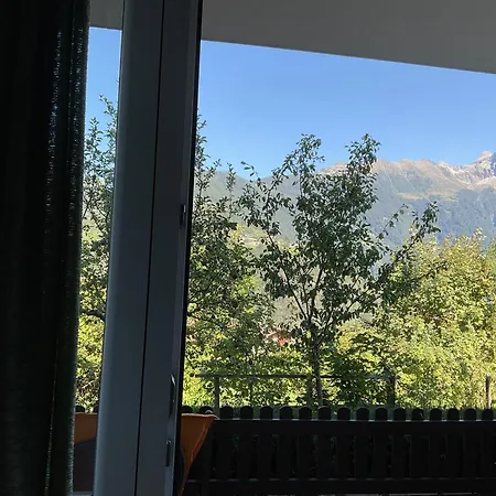 Comfortable In A Beautiful Surrounding *