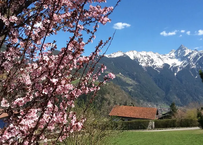 Comfortable In A Beautiful Surrounding Sautens